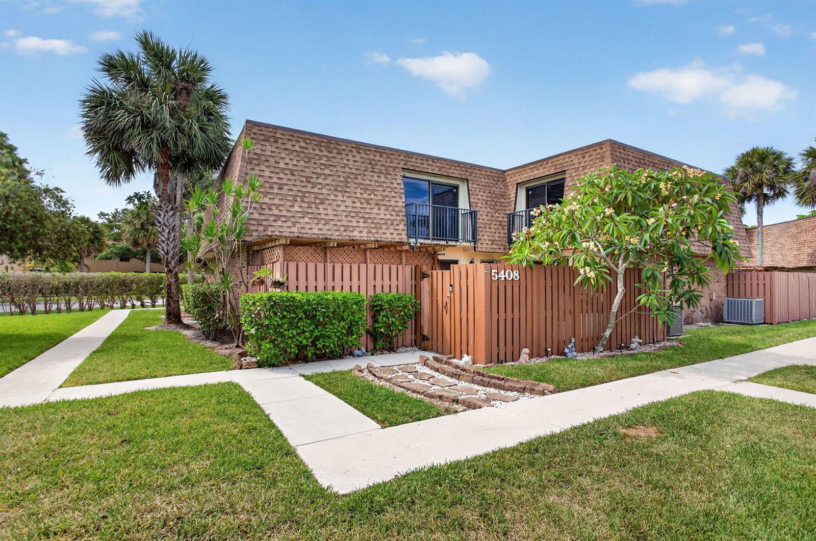 5408 NW 59th Place, Tamarac FL 33319