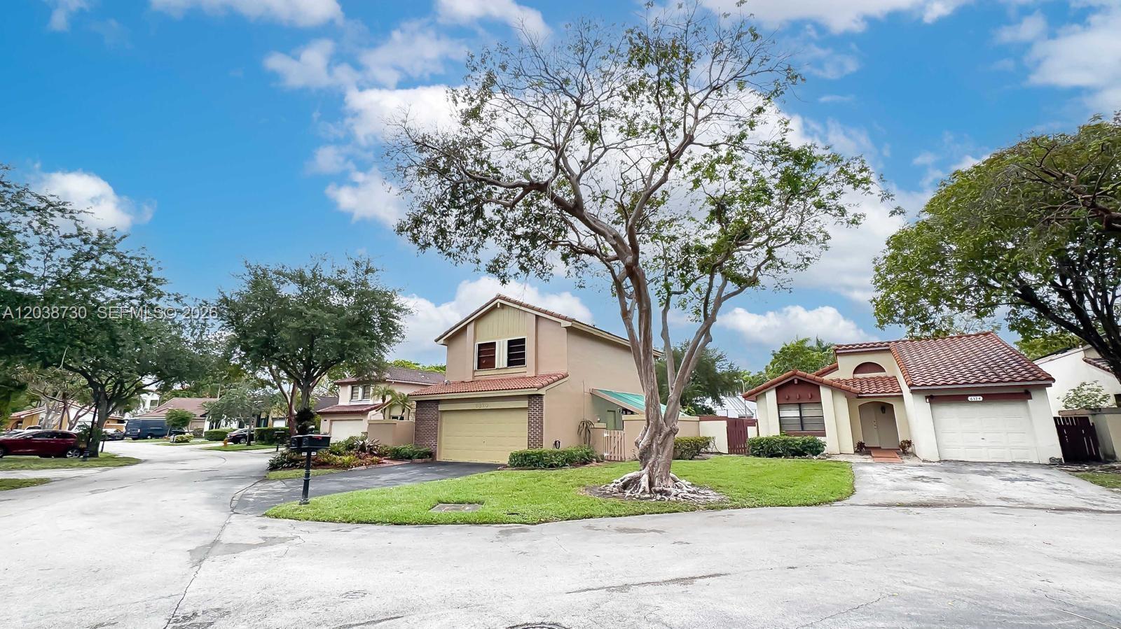 6320 NW 173rd St, Hialeah FL 33015 photo 4