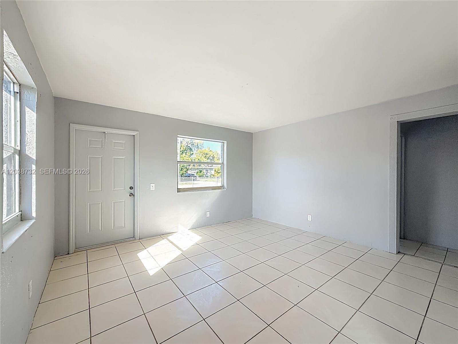 2408 NW 8th St # 0, Pompano Beach FL 33069 photo 4