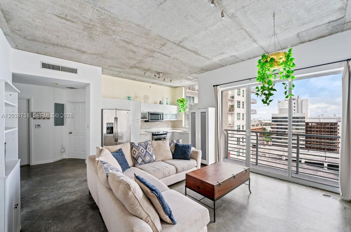133 NE 2nd Ave # 1112, Miami FL 33132
