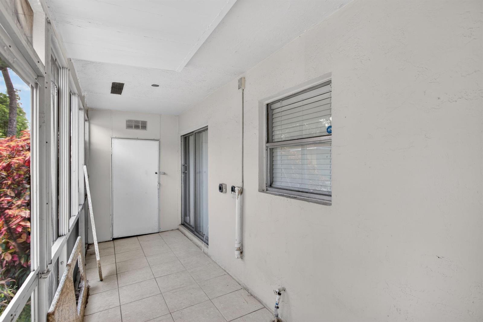 2004 SW Natura Boulevard # D, Deerfield Beach FL 33441 photo 3