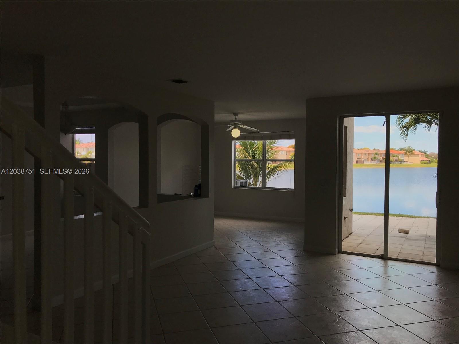6674 NW 107th Pl, Doral FL 33178 photo 3