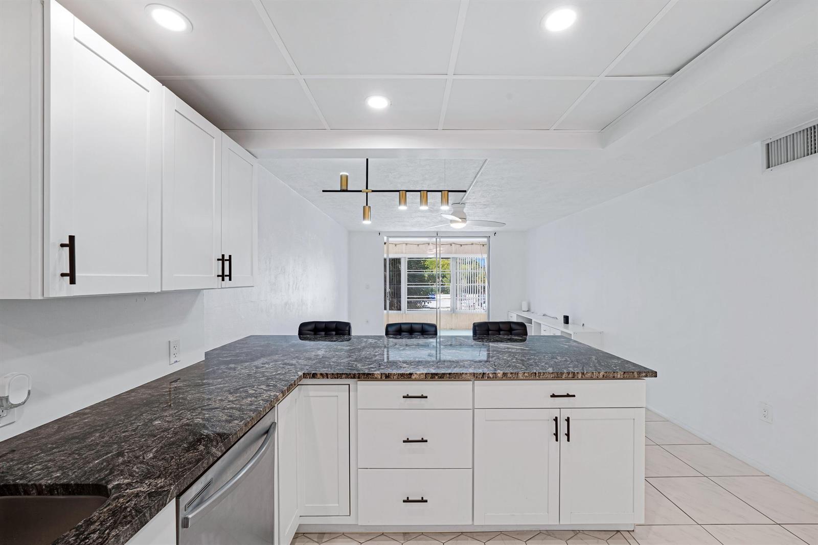 7100 NW 17th Street # 220, Plantation FL 33313 photo 4