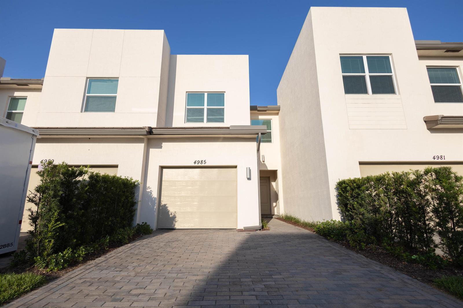 4985 Navali Drive, Lake Worth FL 33467