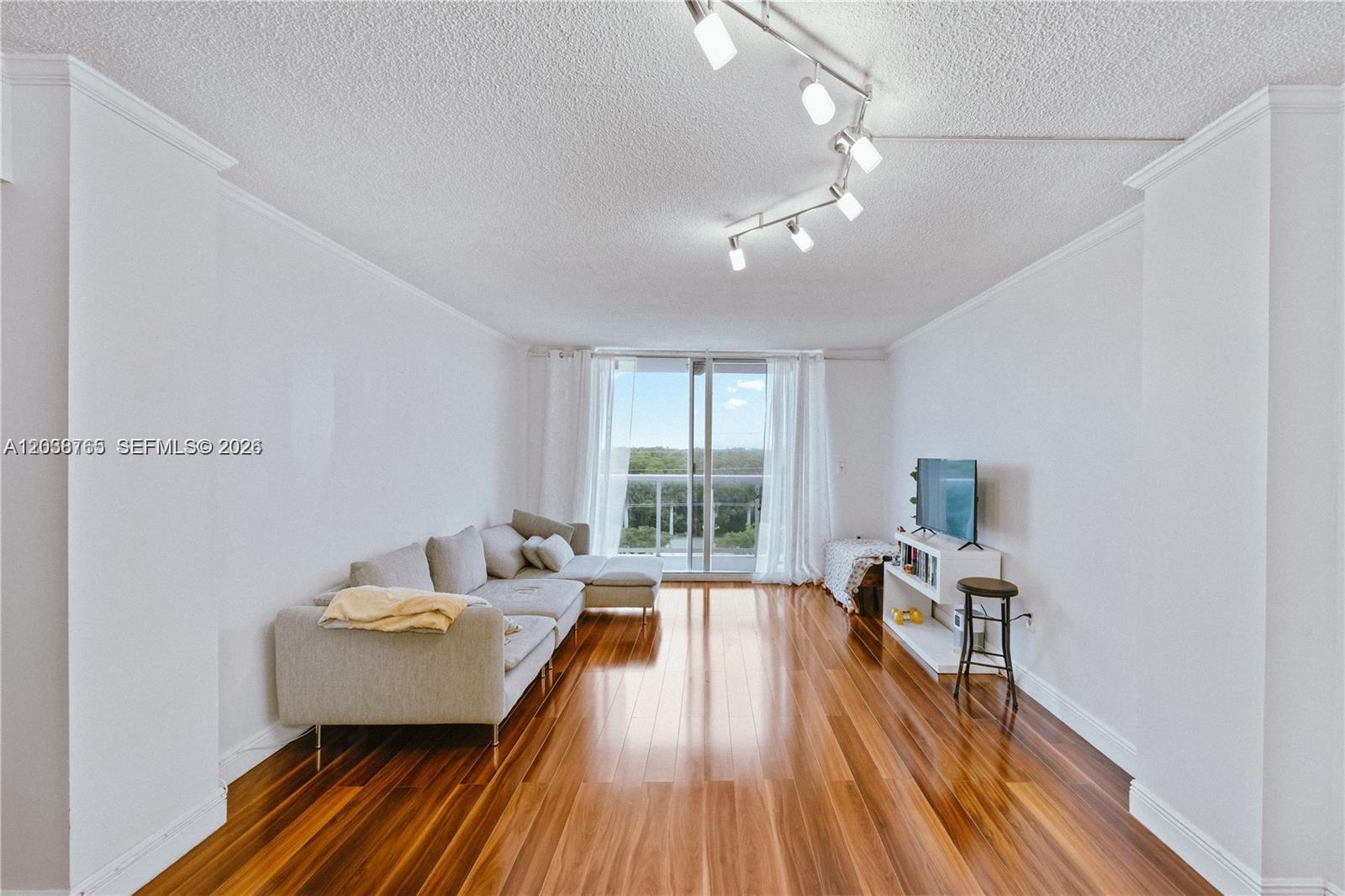 2841 NE 163rd St # 704, North Miami Beach FL 33160 photo 5