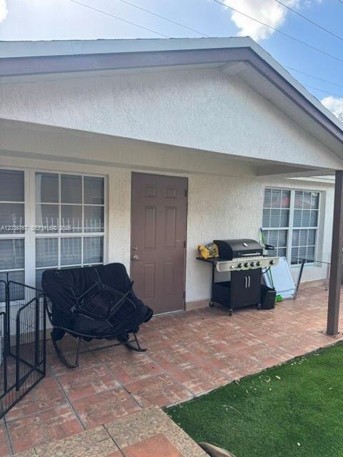 211 SW 71st Ave, Miami FL 33144