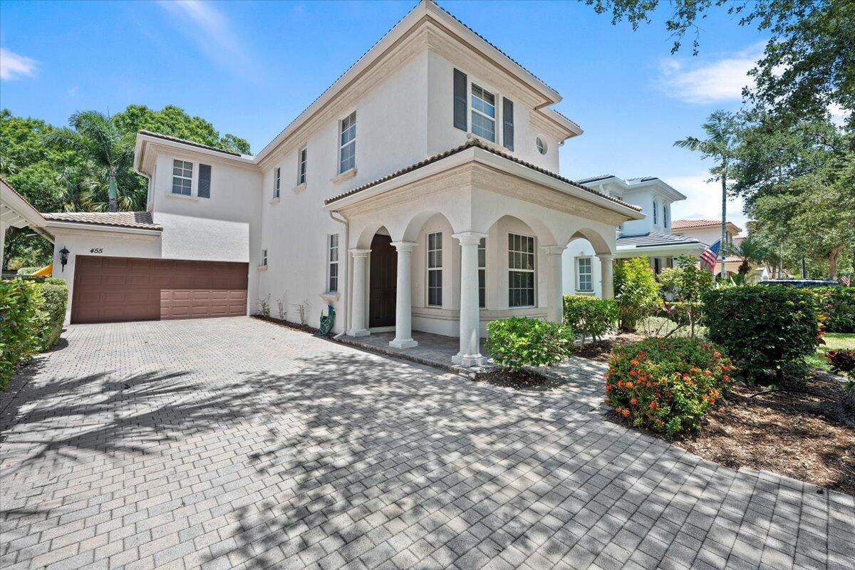 455 Pumpkin Drive, Palm Beach Gardens FL 33410