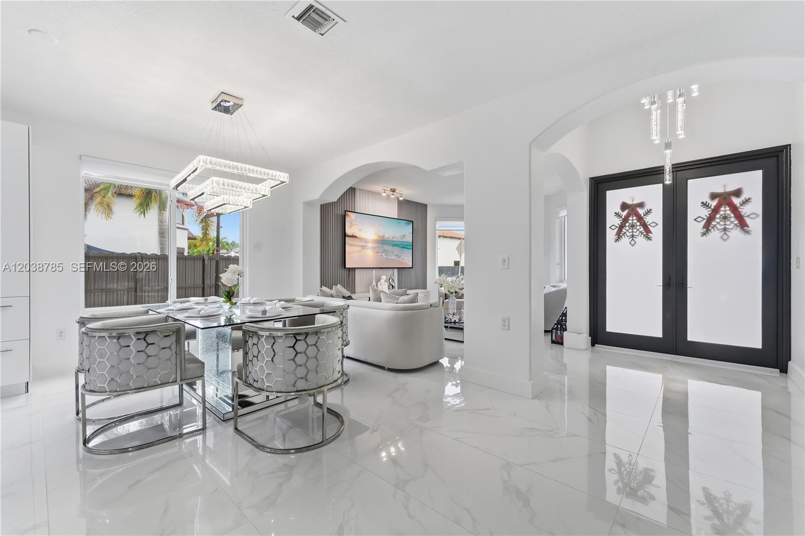 14452 SW 10th St, Miami FL 33184 photo 3