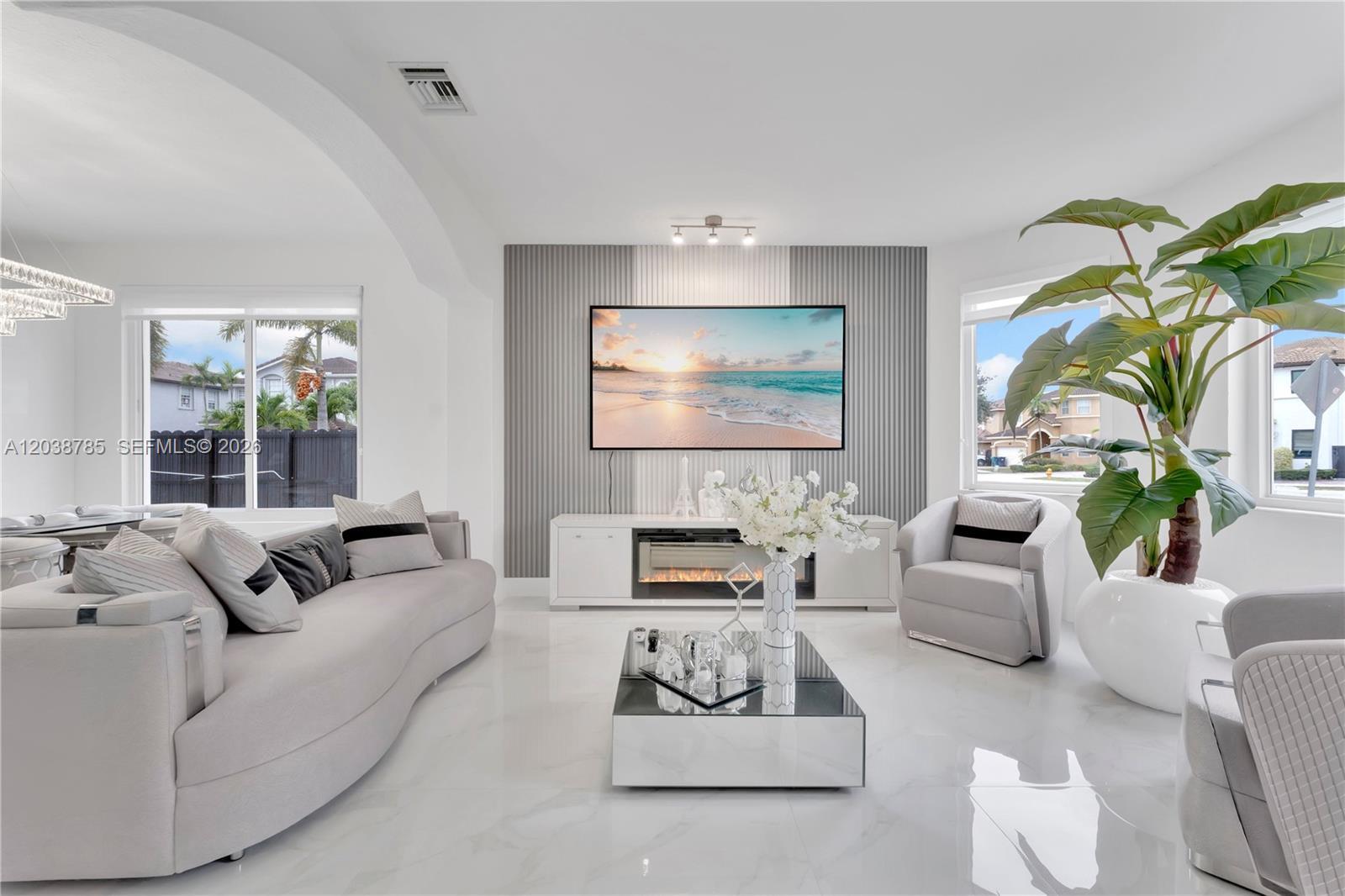 14452 SW 10th St, Miami FL 33184 photo 4