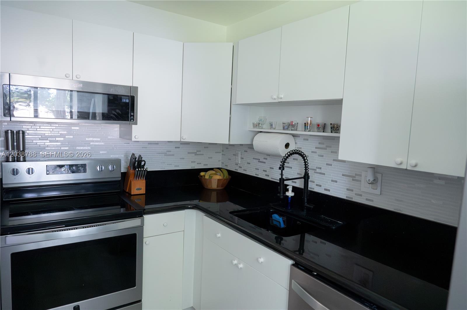 508 Gardens Dr # 202, Pompano Beach FL 33069 photo 3