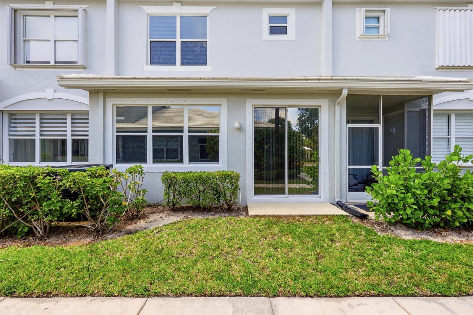 4962 Grinnell Street, Lake Worth FL 33463 photo 4