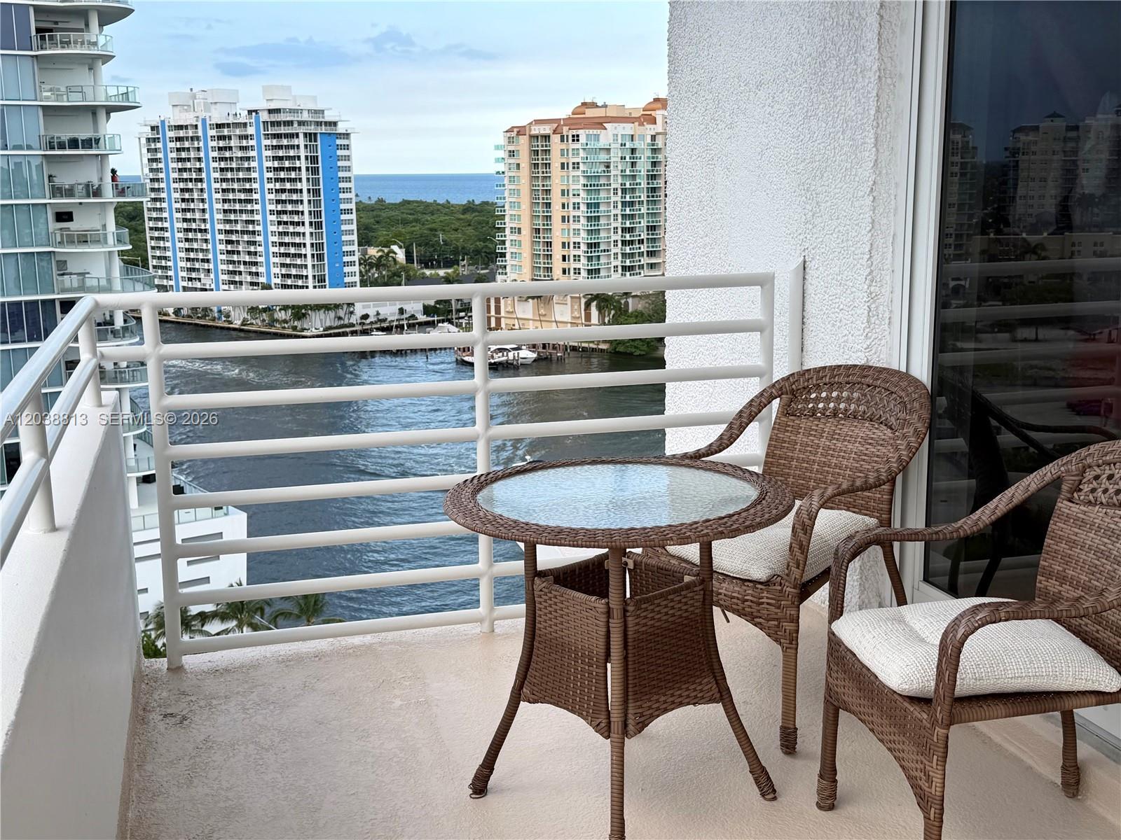 888 Intracoastal Dr # 15E, Fort Lauderdale FL 33304 photo 2