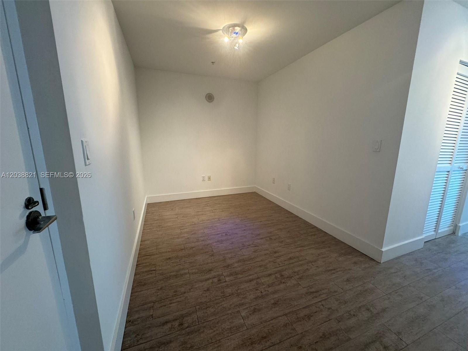 79 SW 12th St, Miami FL 33130 photo 4