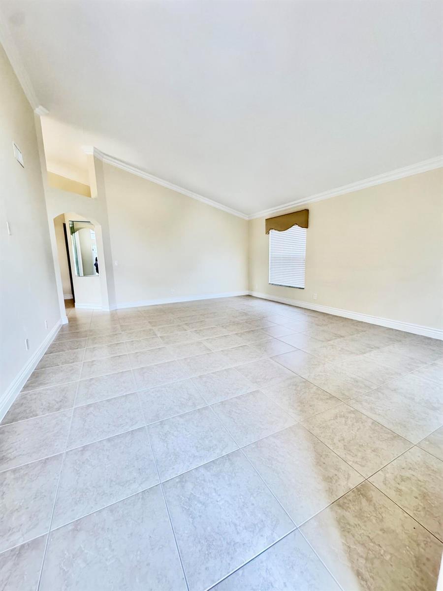 54 Egret Way, Boynton Beach FL 33436 photo 5