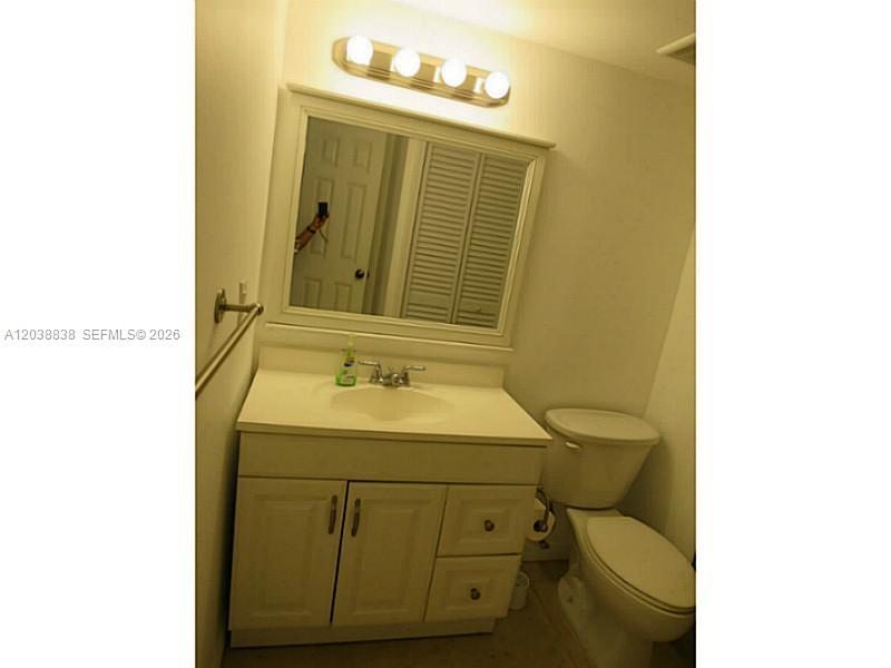 205 LAKEVIEW DR # 202, Weston FL 33326 photo 5
