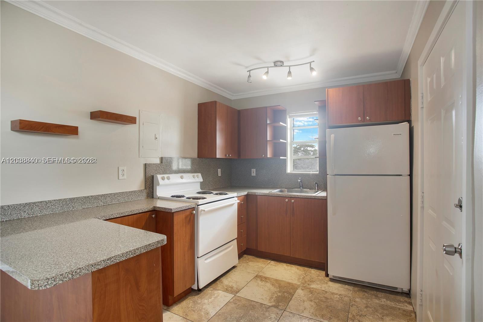 1020 SW 7th St # 9, Miami FL 33130 photo 5