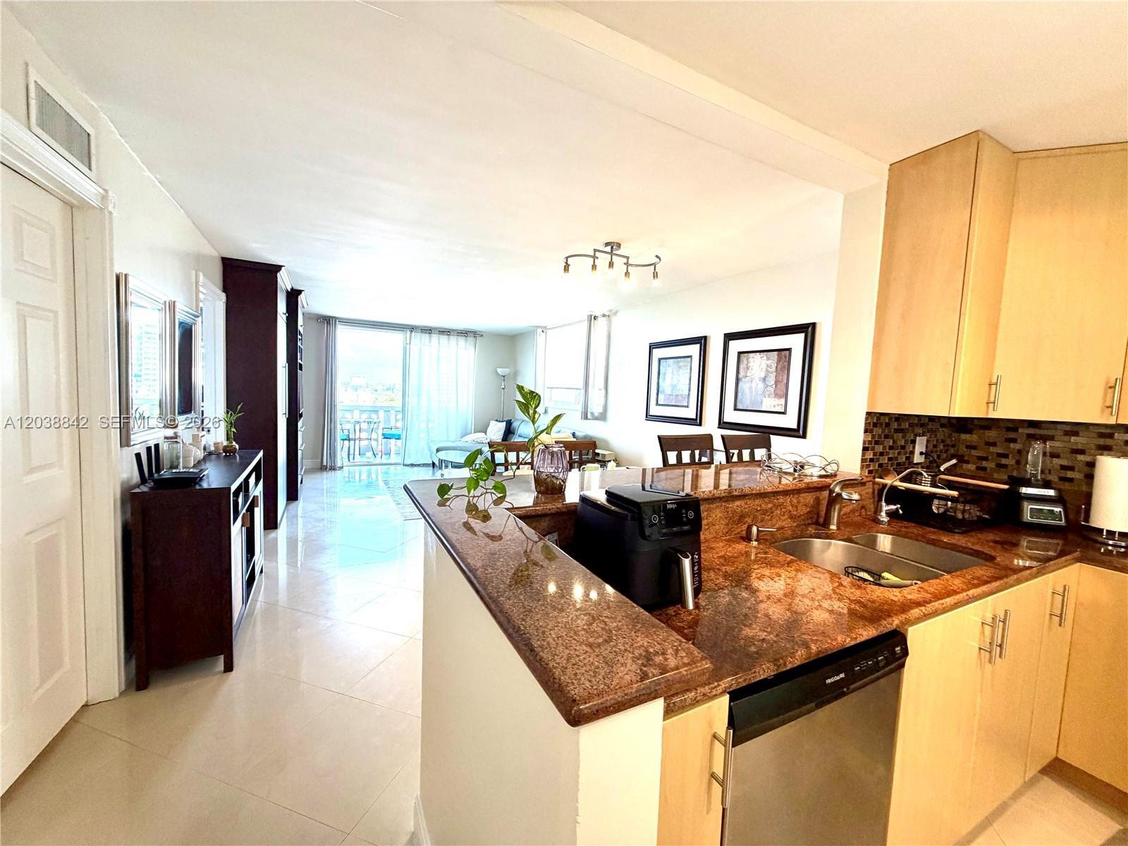 1893 S Ocean Dr # 612, Hallandale Beach FL 33009 photo 3
