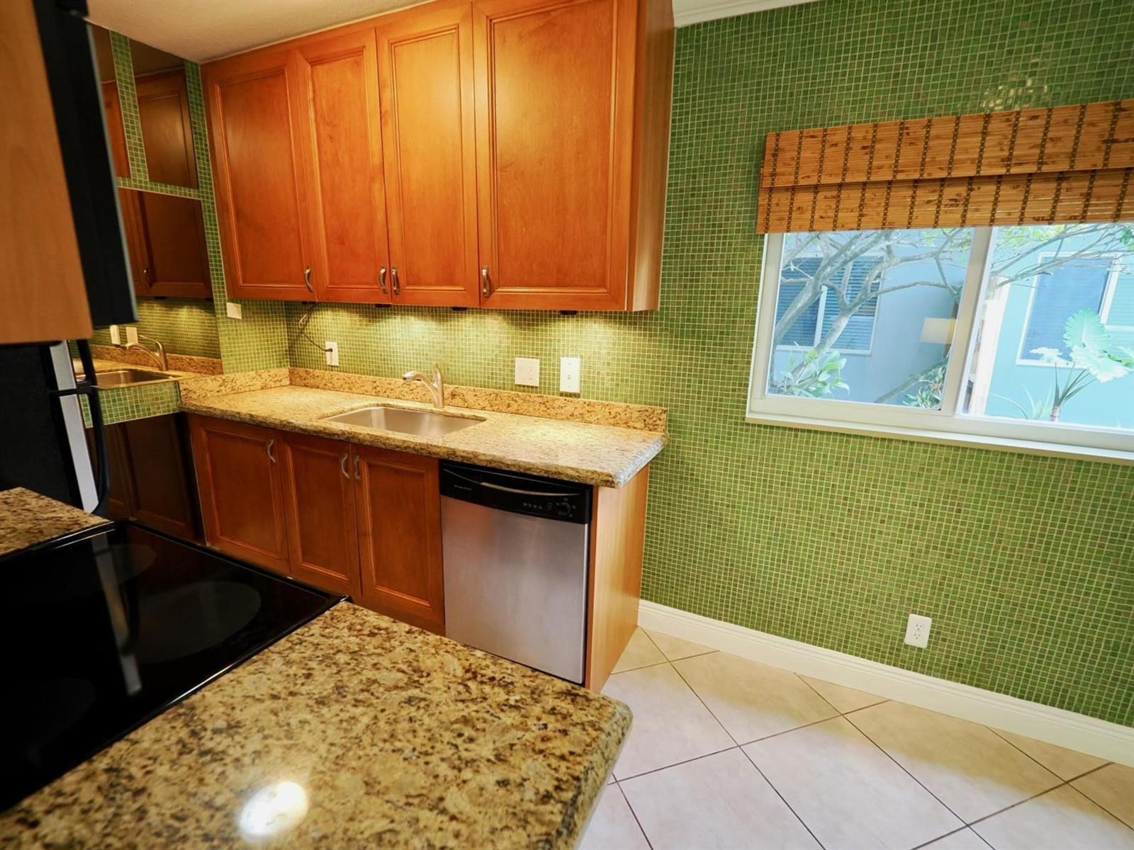 1460 NE 18th Street # 104, Fort Lauderdale FL 33305 photo 2
