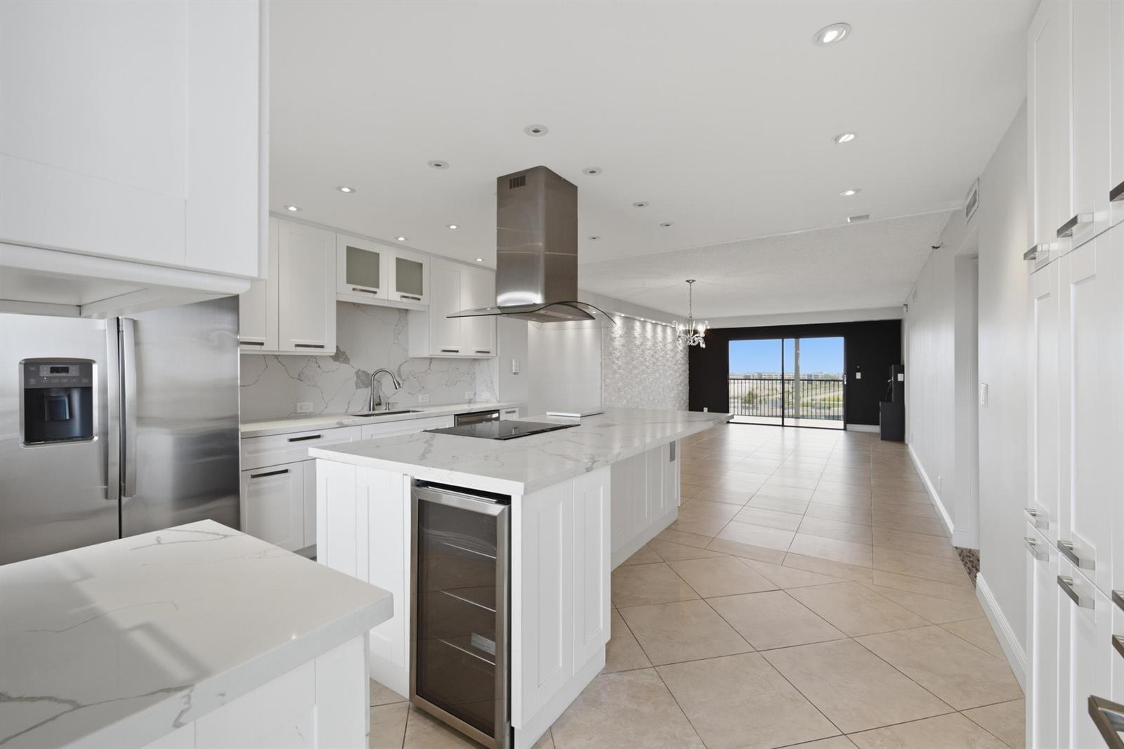 2215 Cypress Island Drive # 906, Pompano Beach FL 33069