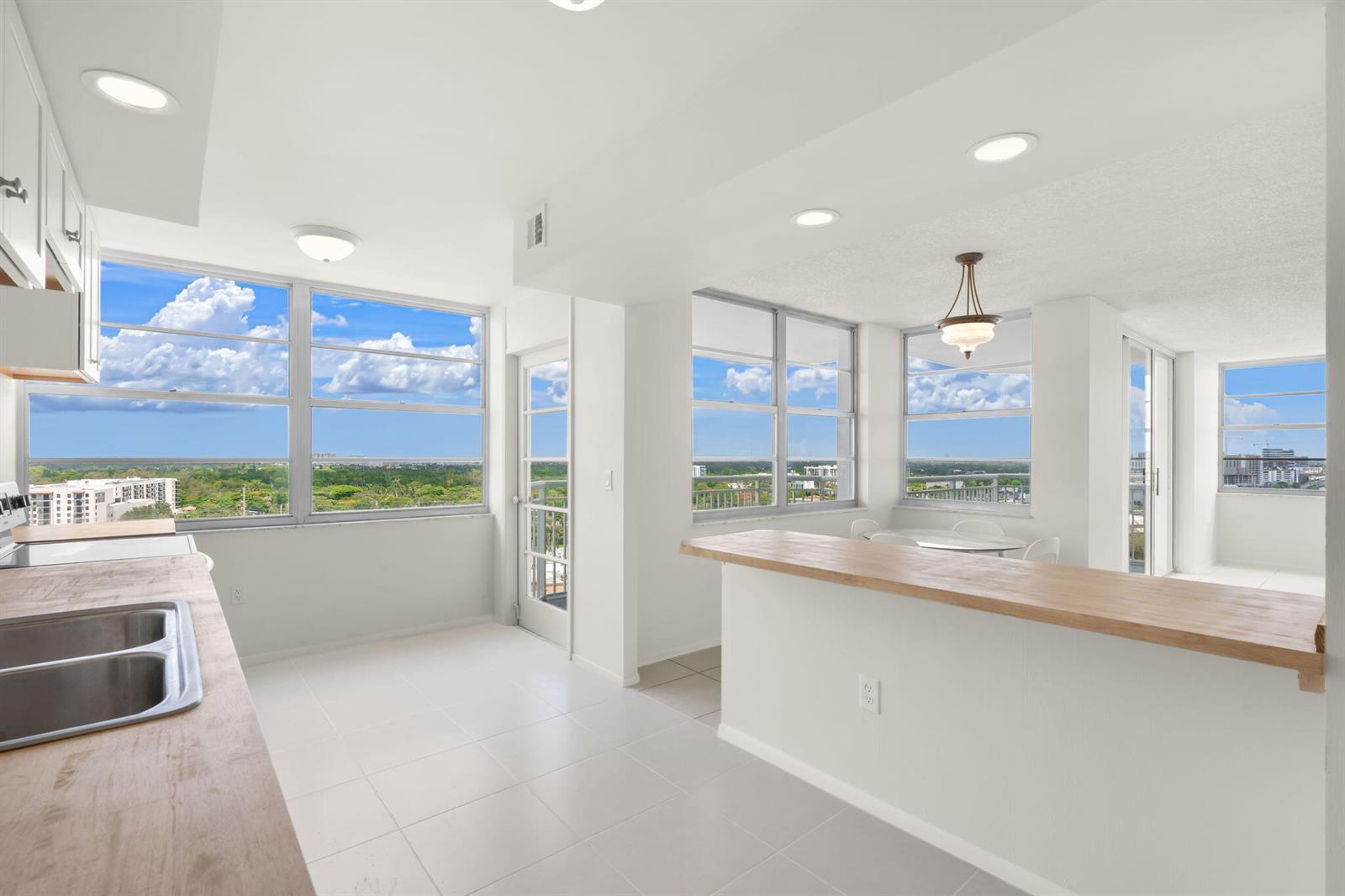 18011 Biscayne Boulevard # 1, Aventura FL 33160