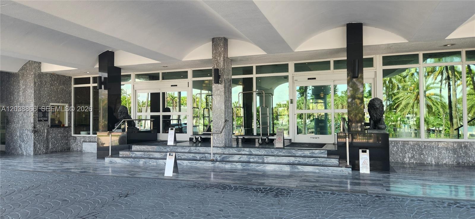 5401 Collins Ave # 1513, Miami Beach FL 33140 photo 3