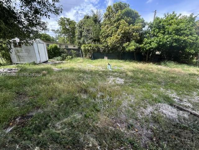 1001 NW 13th Ct, Fort Lauderdale FL 33311 photo 2