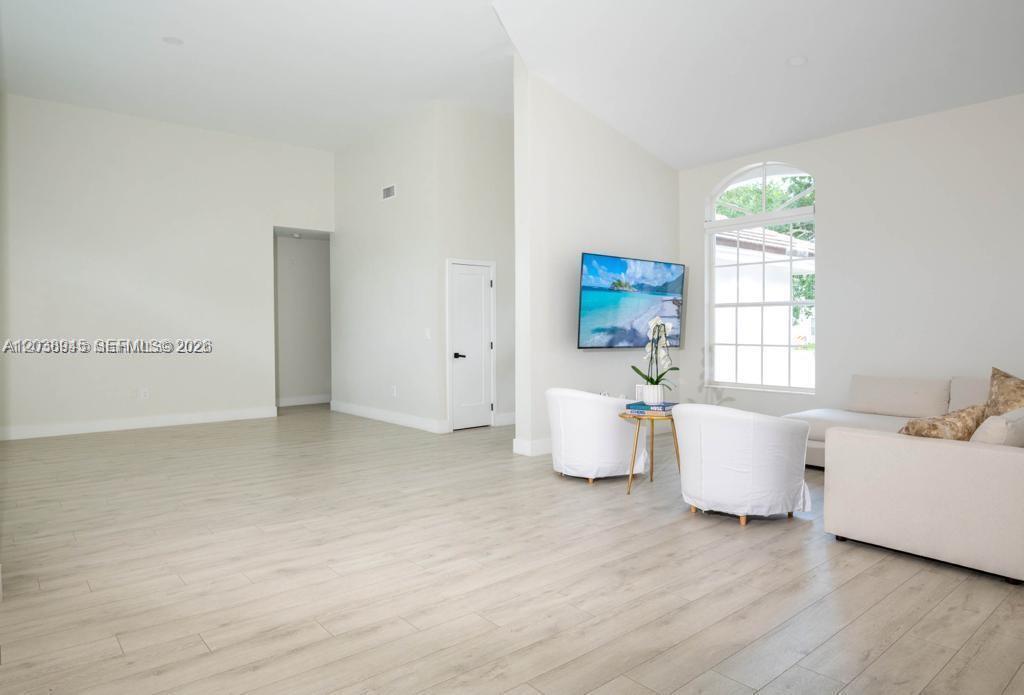 8325 NW 161st Ter, Miami Lakes FL 33016 photo 3