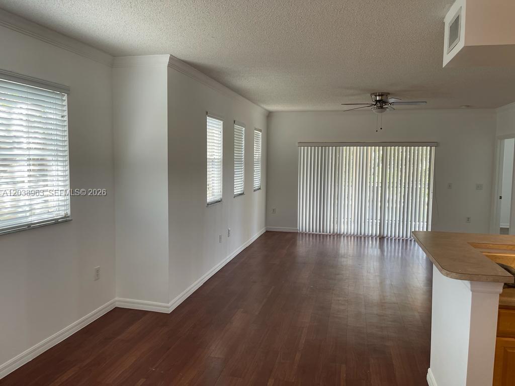 2412 Centergate Dr # 201, Miramar FL 33025