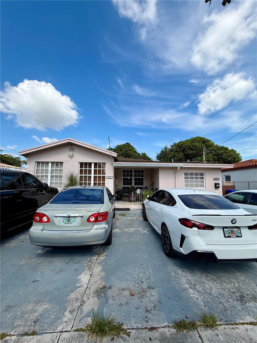 400 NW 44th Ave, Miami FL 33126