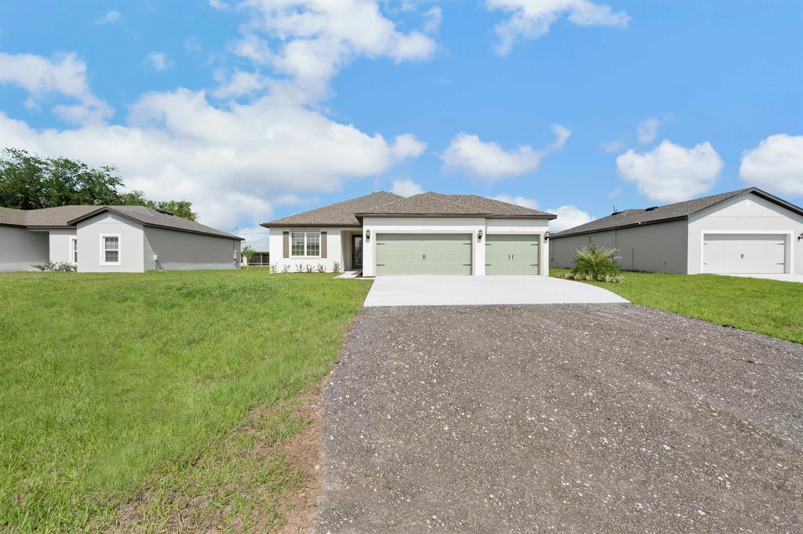 8225 95th Avenue, Vero Beach FL 32967