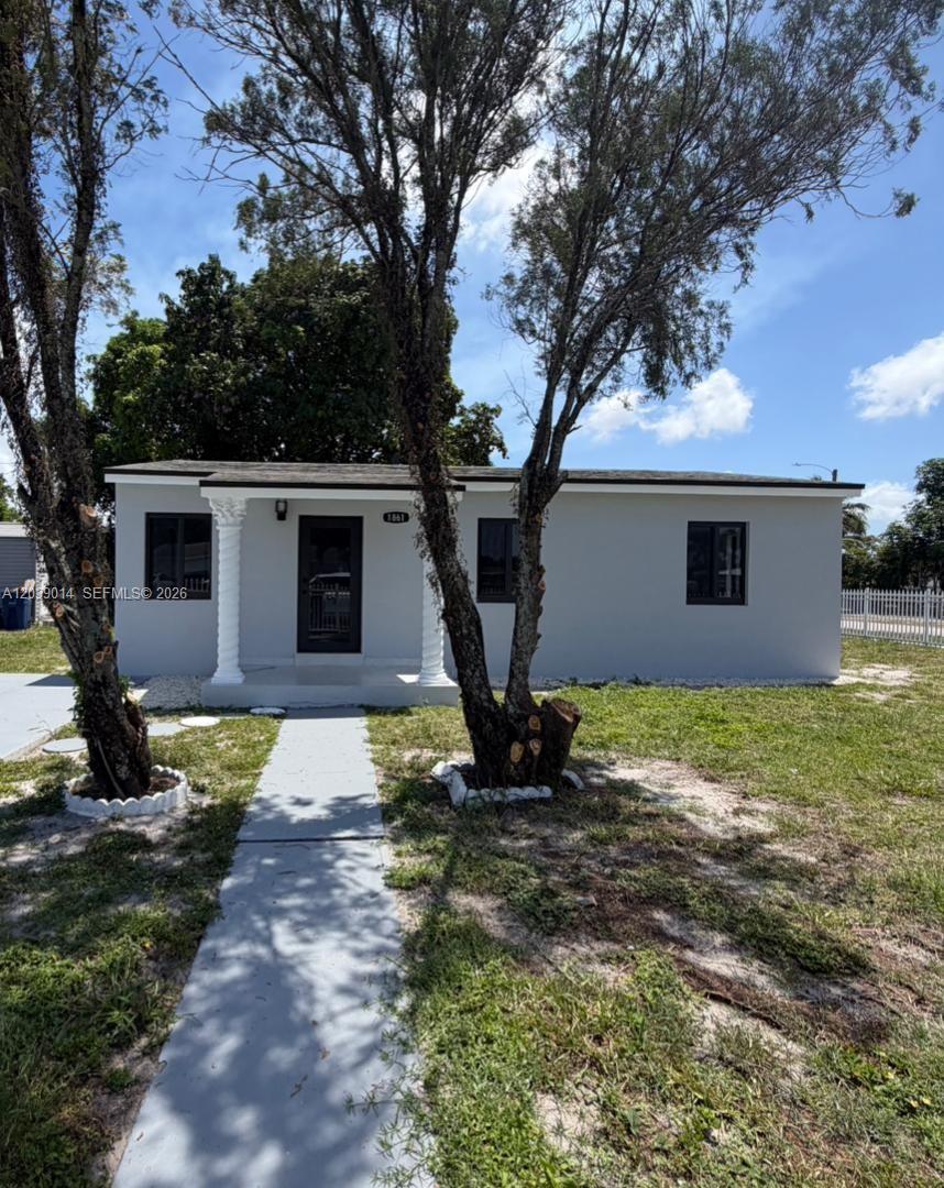 1861 NW 163rd St, Miami Gardens FL 33054