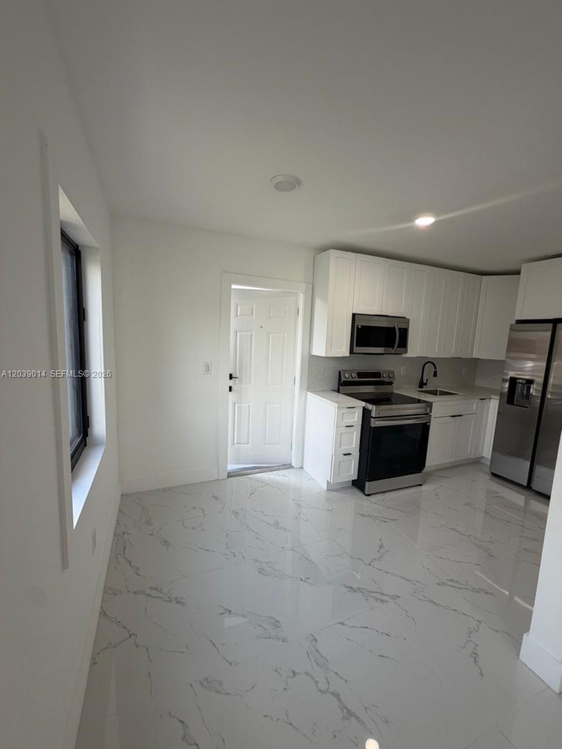 1861 NW 163rd St, Miami Gardens FL 33054 photo 4