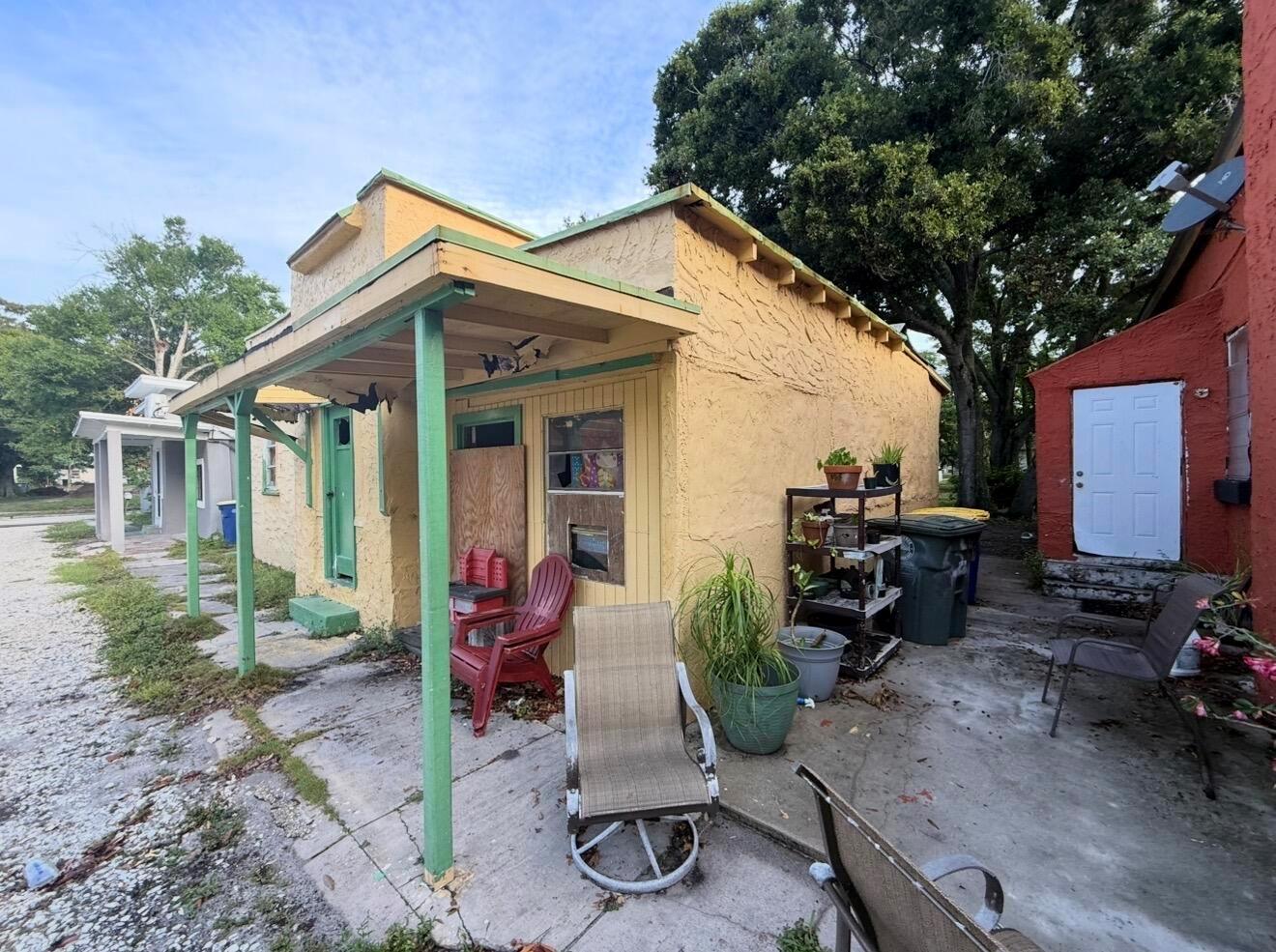 622 Texas Court, Fort Pierce FL 34950 photo 4