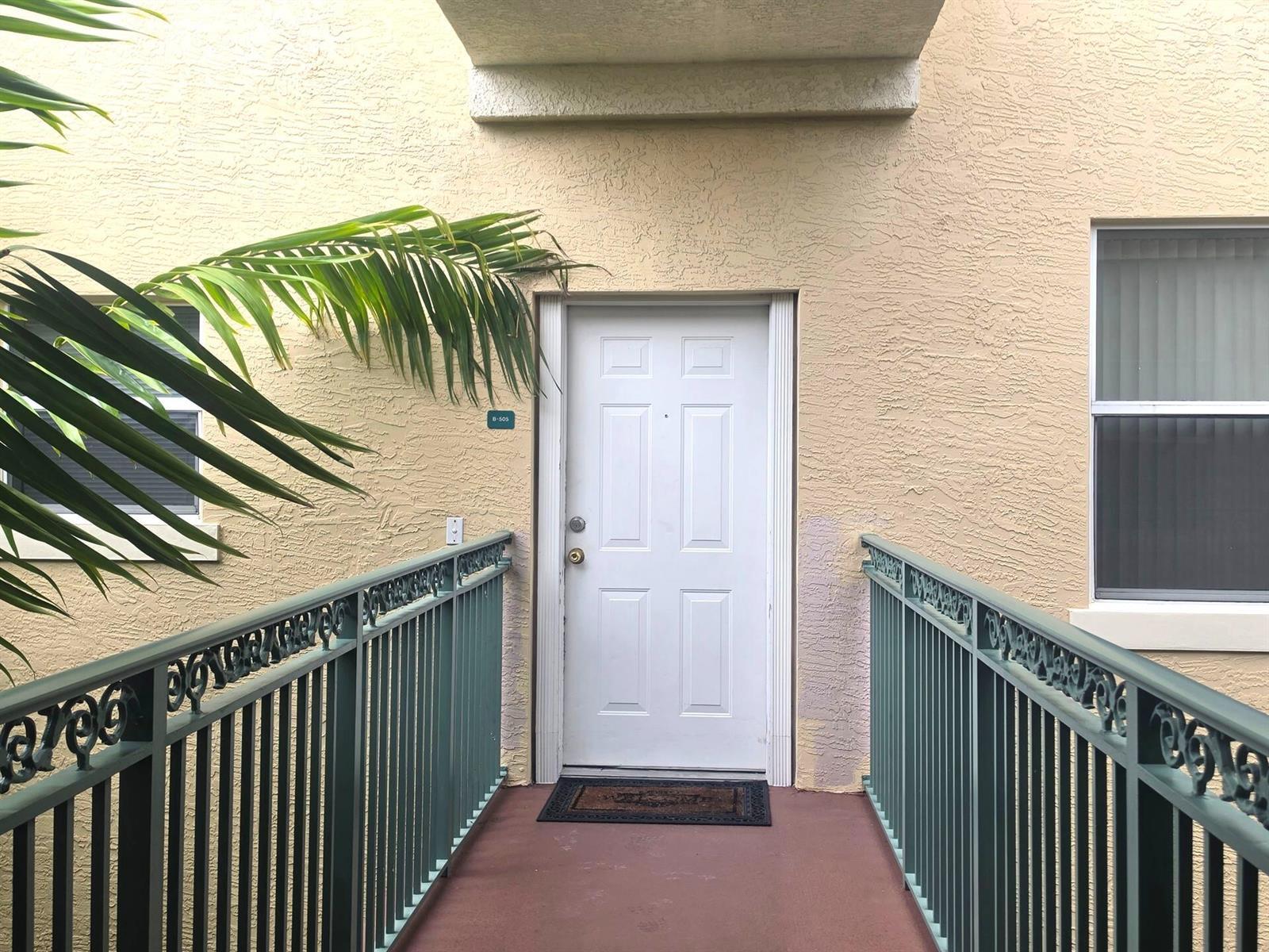 1610 Presidential Way # 505, West Palm Beach FL 33401 photo 2