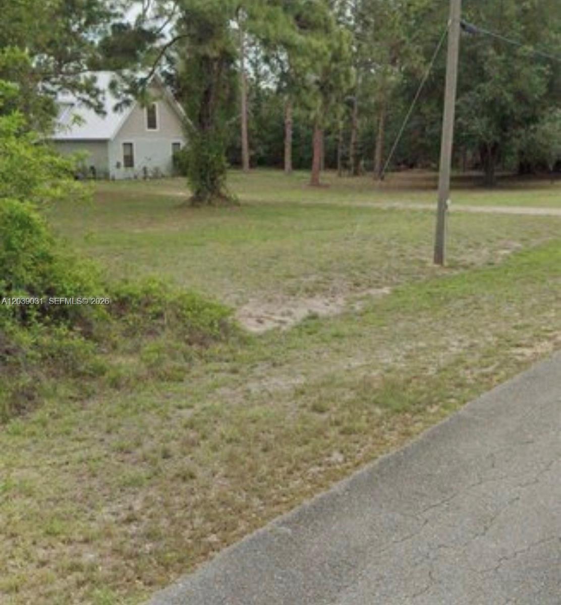 220 NE ABBOTT AVE, Fort Myers FL 33936 photo 2