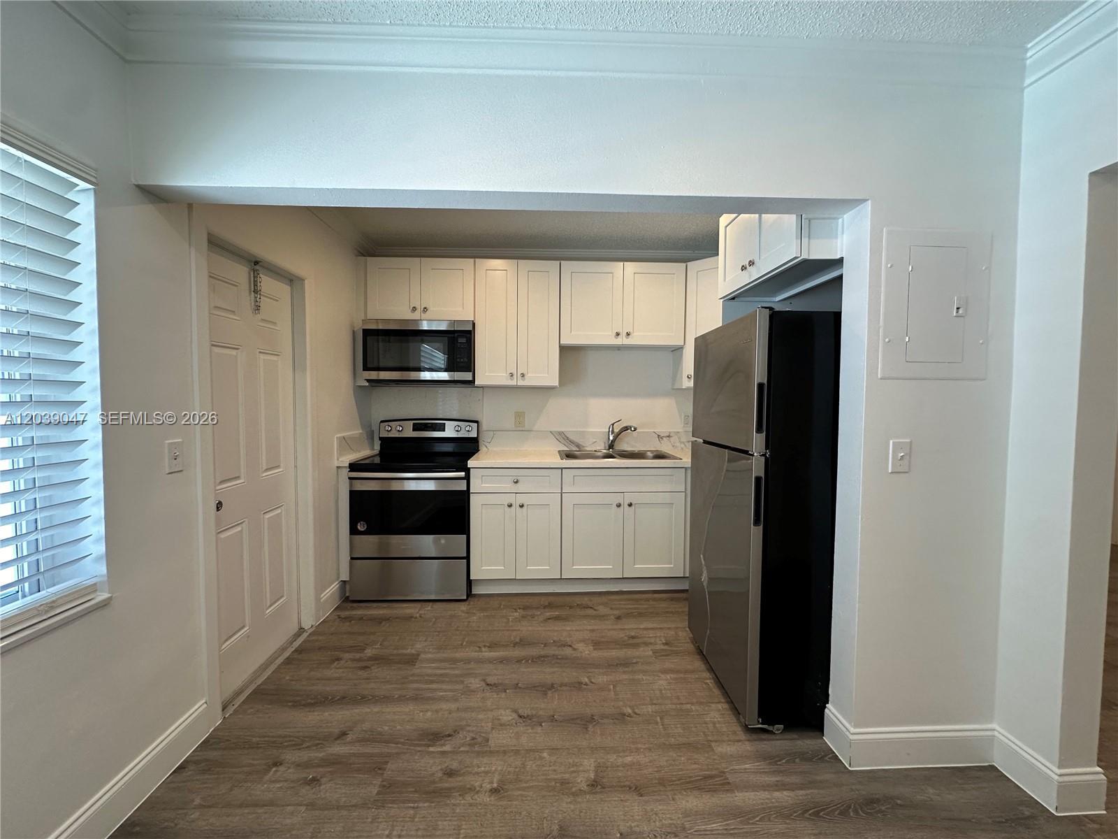 1737 Liberty St # 10, Hollywood FL 33020 photo 3