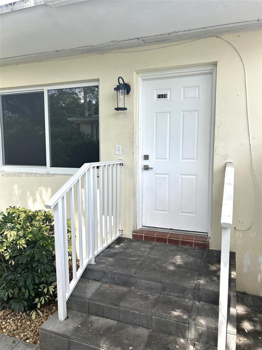 1530 NE 110th Ter, Miami FL 33161 photo 2