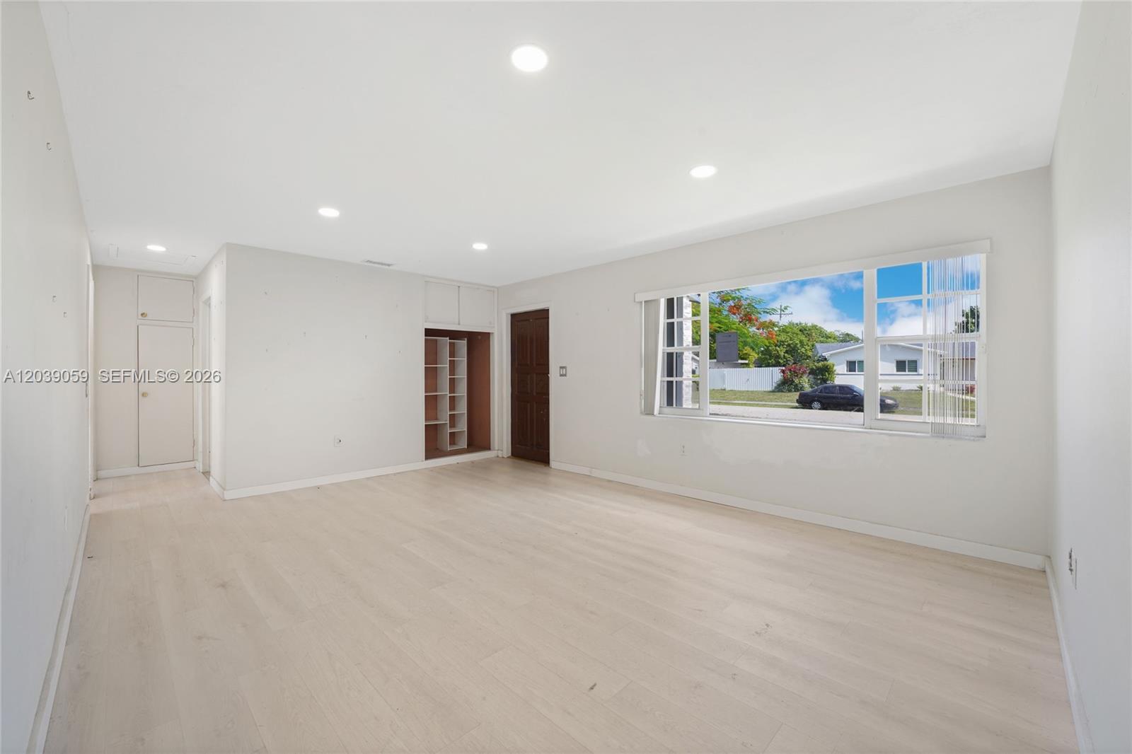 10051 SW 13th Ter, Miami FL 33174 photo 3