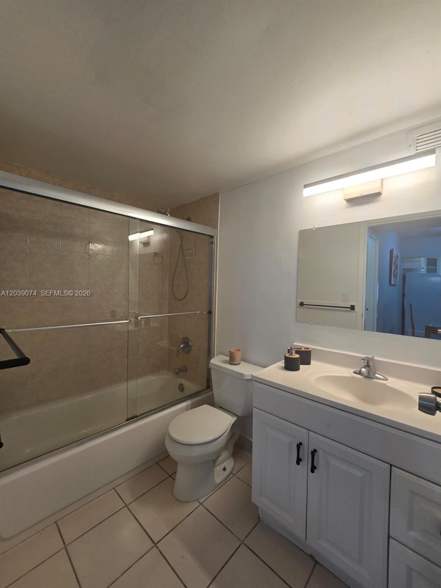 16919 N Bay Rd # 705, Sunny Isles Beach FL 33160