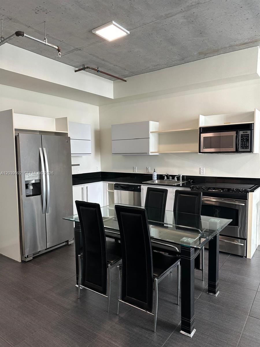690 SW 1st Ct # 2328, Miami FL 33130 photo 2