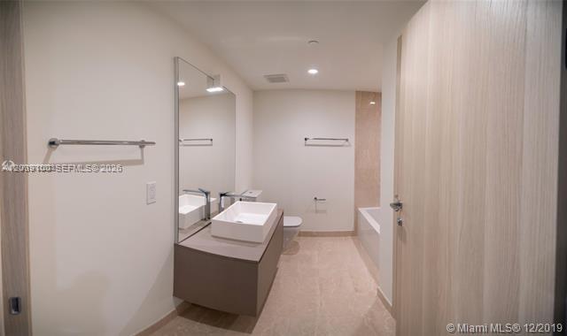 1000 Brickell Plz # 4905, Miami FL 33131 photo 3