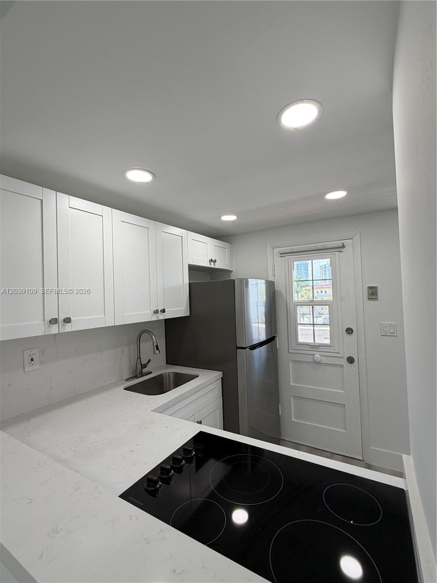 2980 Point East Dr # D311, Aventura FL 33160 photo 4