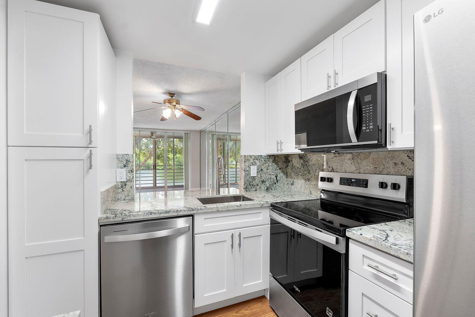 9450 Poinciana Place # 211, Davie FL 33324 photo 2