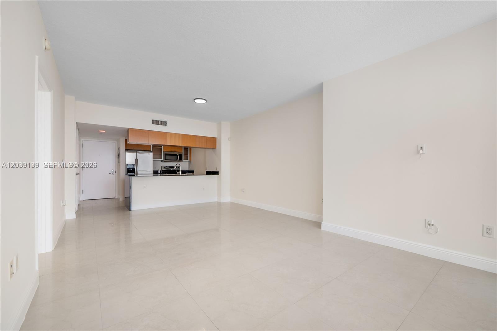 1750 N Bayshore Dr # 4811, Miami FL 33132 photo 2