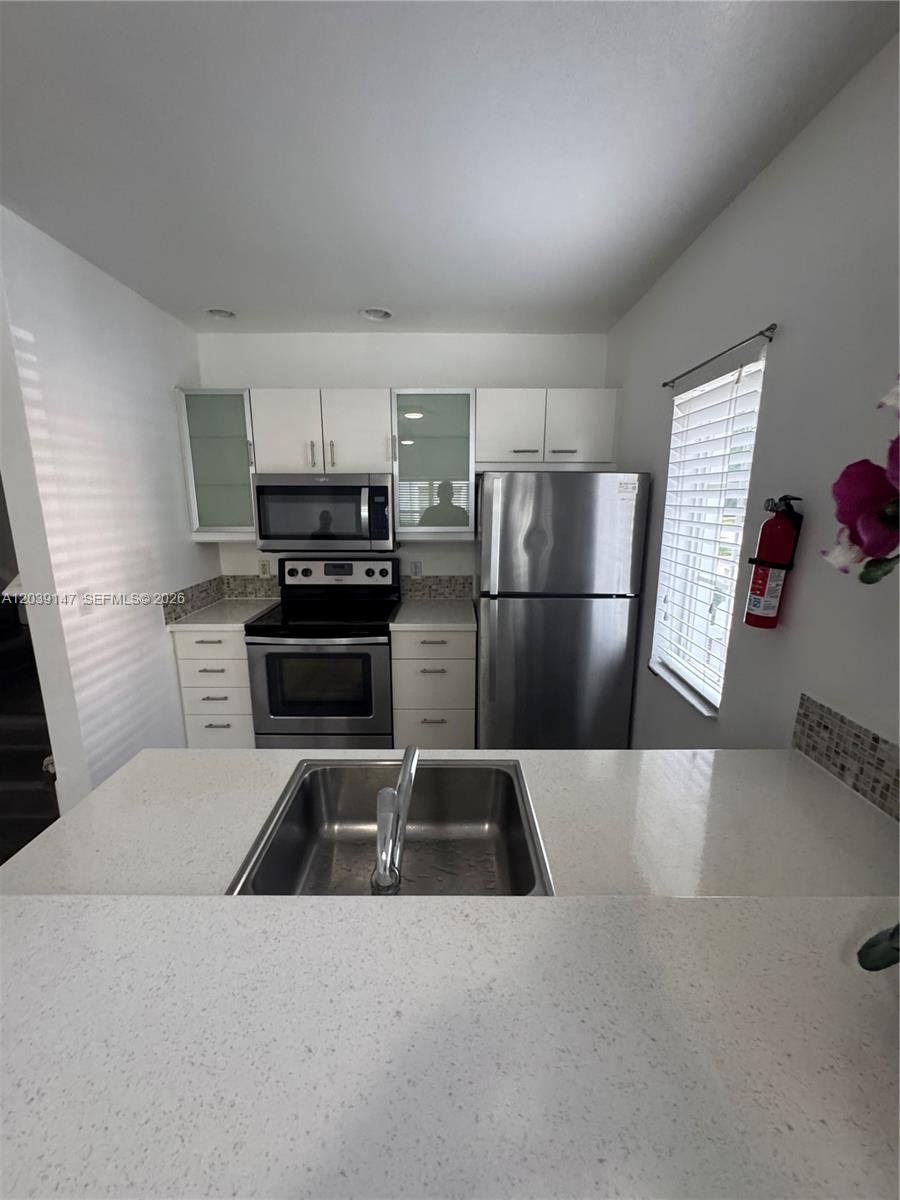 4006 Santa Maria Dr # 108, Kissimmee FL 34741 photo 4