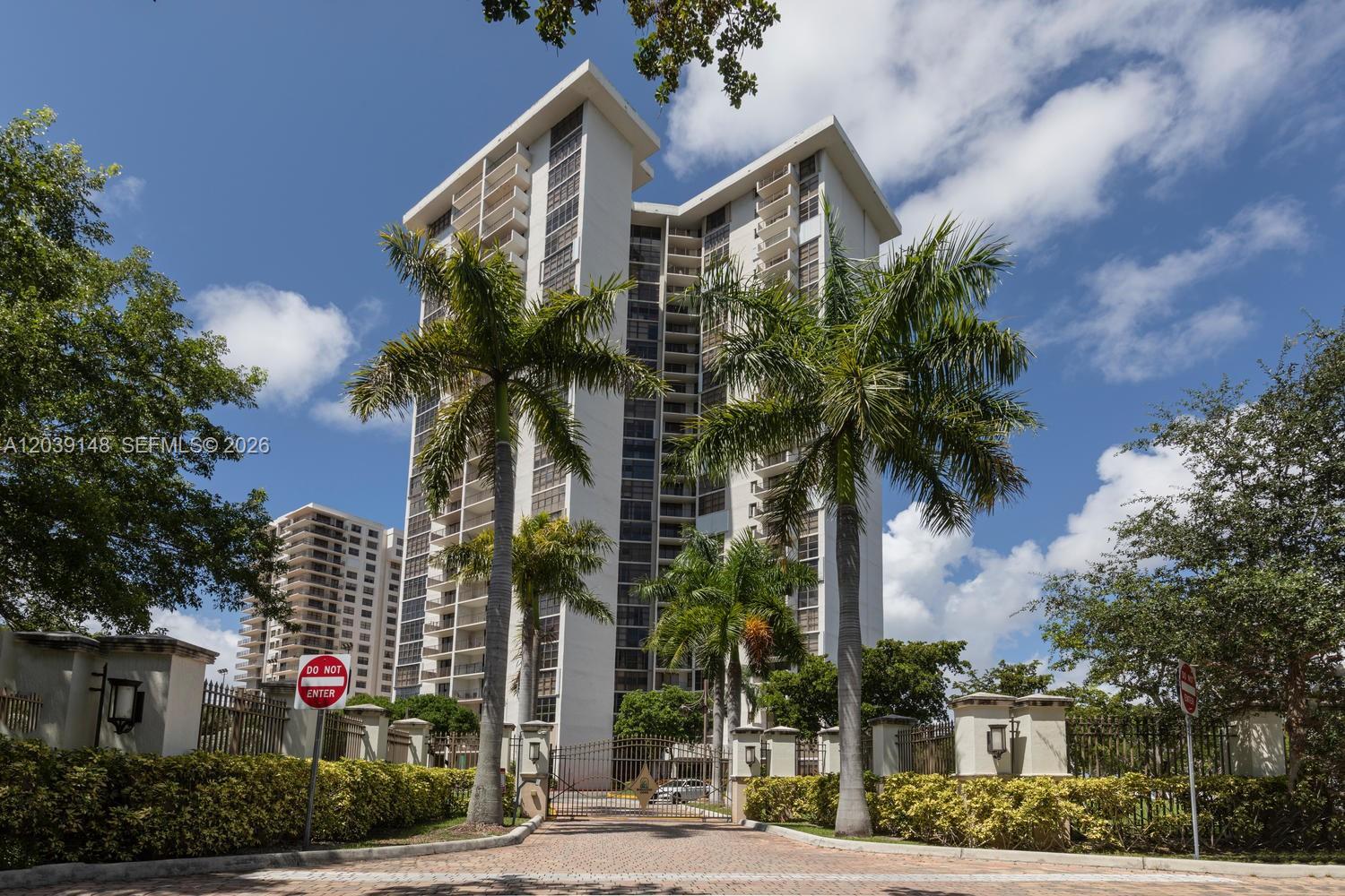 18181 NE 31st Ct # 1910, Aventura FL 33160