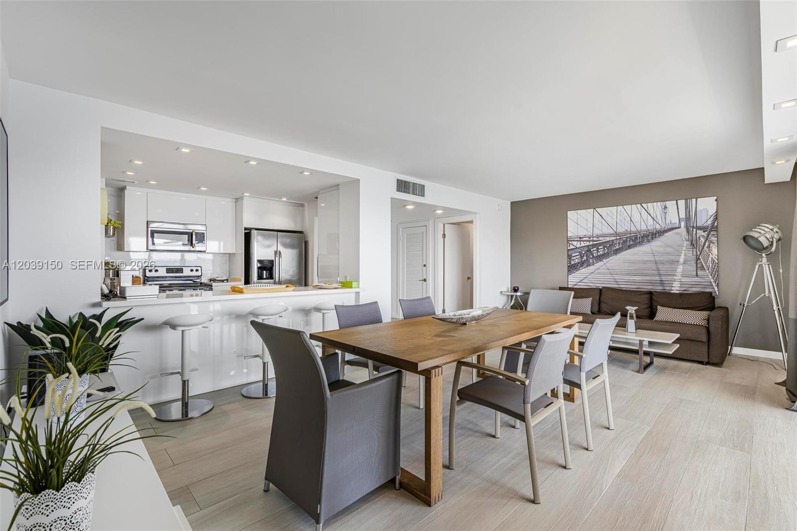 11111 Biscayne Blvd # 8C, Miami FL 33181 photo 3