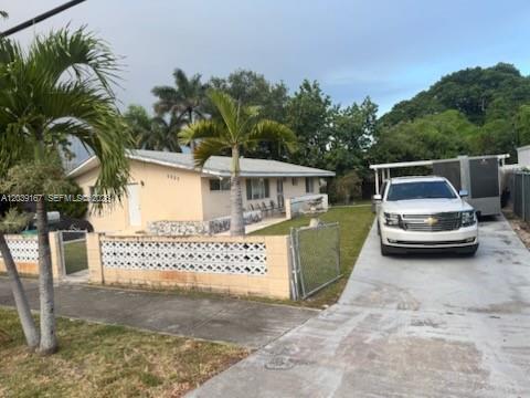 5955 NW 18th Ave, Miami FL 33142 photo 3