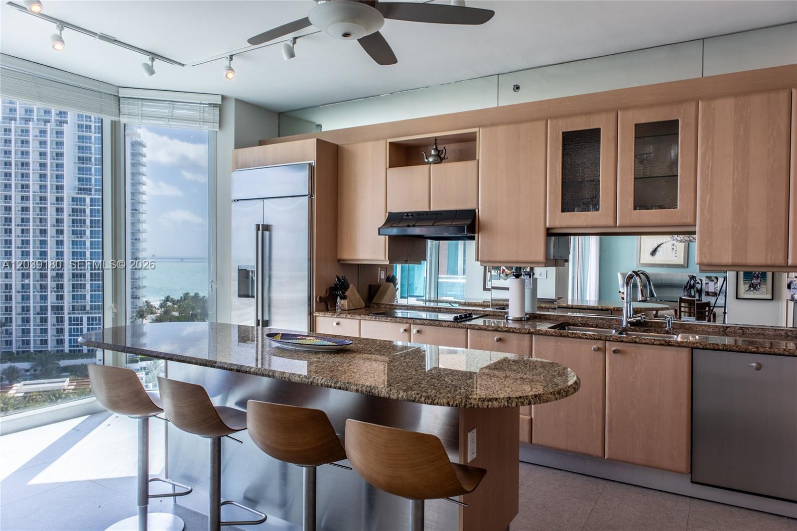 300 S Pointe Dr # 1502, Miami Beach FL 33139 photo 2