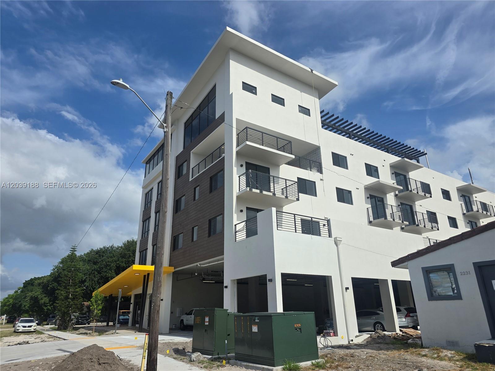 2233 Fillmore St # 201, Hollywood FL 33020 photo 2